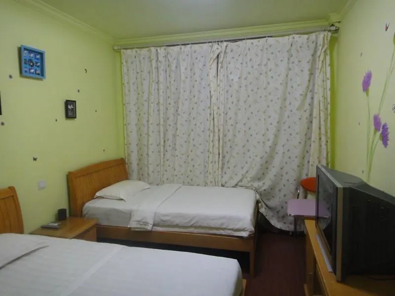 Raintree Backpacker Hostel Sanya Hotel