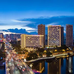 度假村 三亚中心皇冠假日酒店（洲际旗下，观山望海）